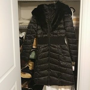 Laundry BY Shelli Segal Black Faux Fur Coat